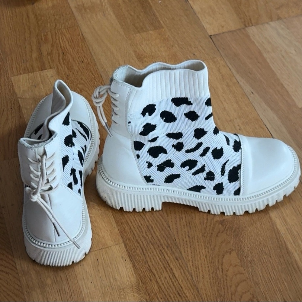 Women’s boots. From Shein. OK shape